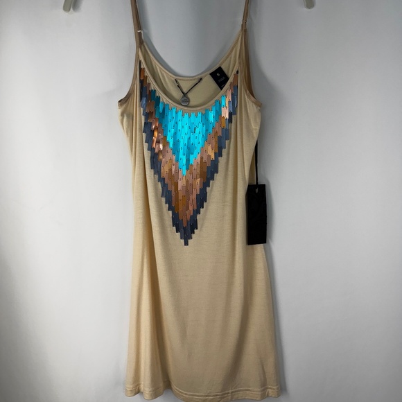 BKE Boutique Sequin Embellished Top | Women’s Size Small | Shimmer & Style - Picture 1 of 8